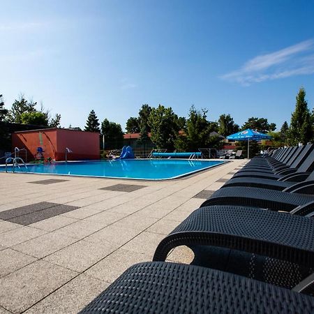 Apartamenty Posejdon Łazy 외부 사진